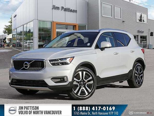 Volvo XC40 T5 Momentum - NO ACCIDENTS - 1.99% FINANCING