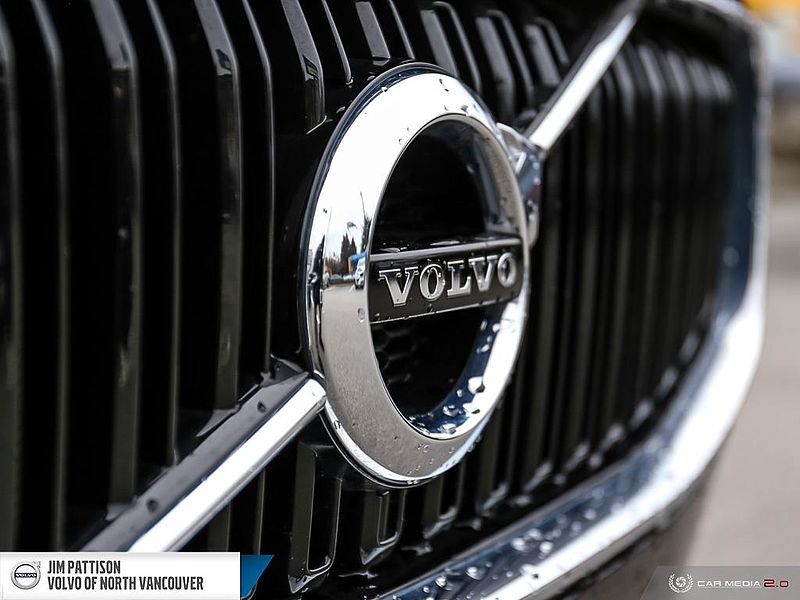 Volvo  T6 Momentum - LOCAL - NO ACCIDENTS